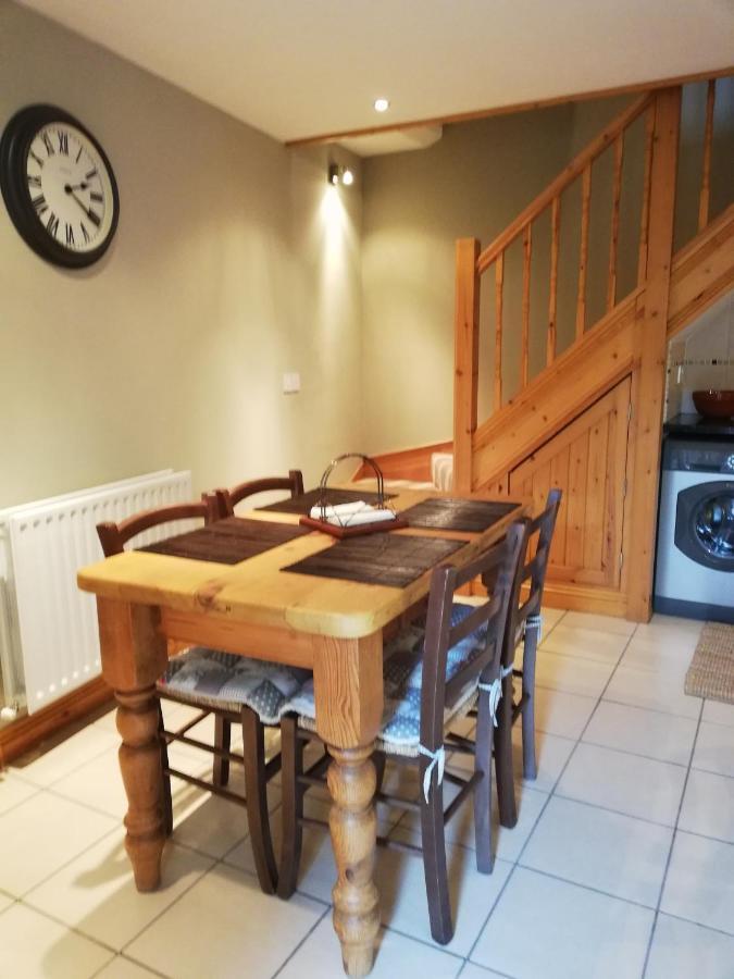 6 Beili Priory Leilighet Abergavenny Eksteriør bilde