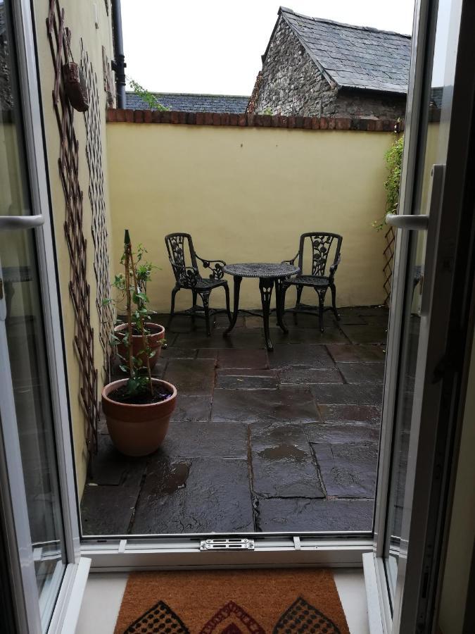 6 Beili Priory Leilighet Abergavenny Eksteriør bilde